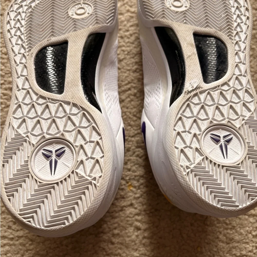 Kobe 8 Protro Lakers Home size 11.5 - Picture 7 of 7